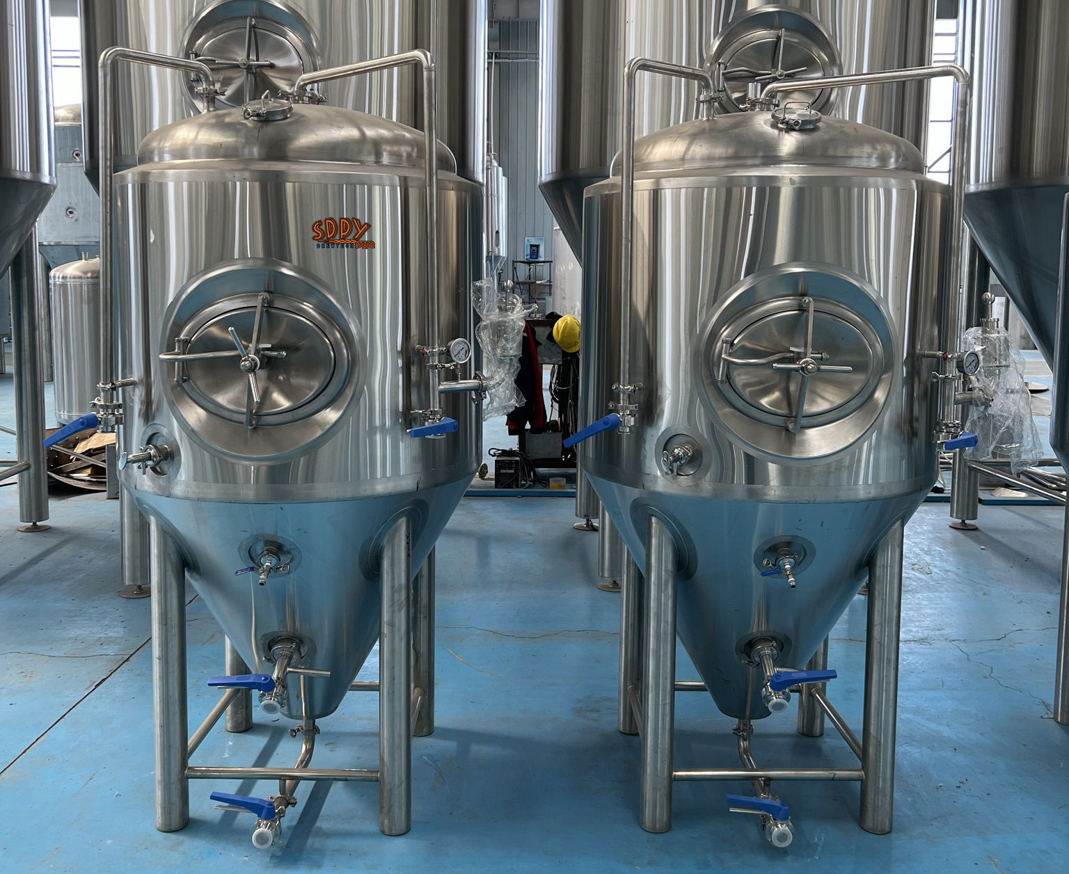 3.5BBL Fermenters-2