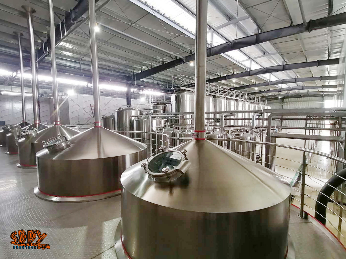 Large and Medium size brewery equipment