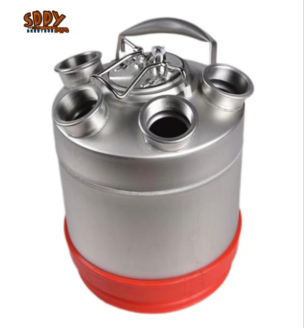 small cleaning kegs 